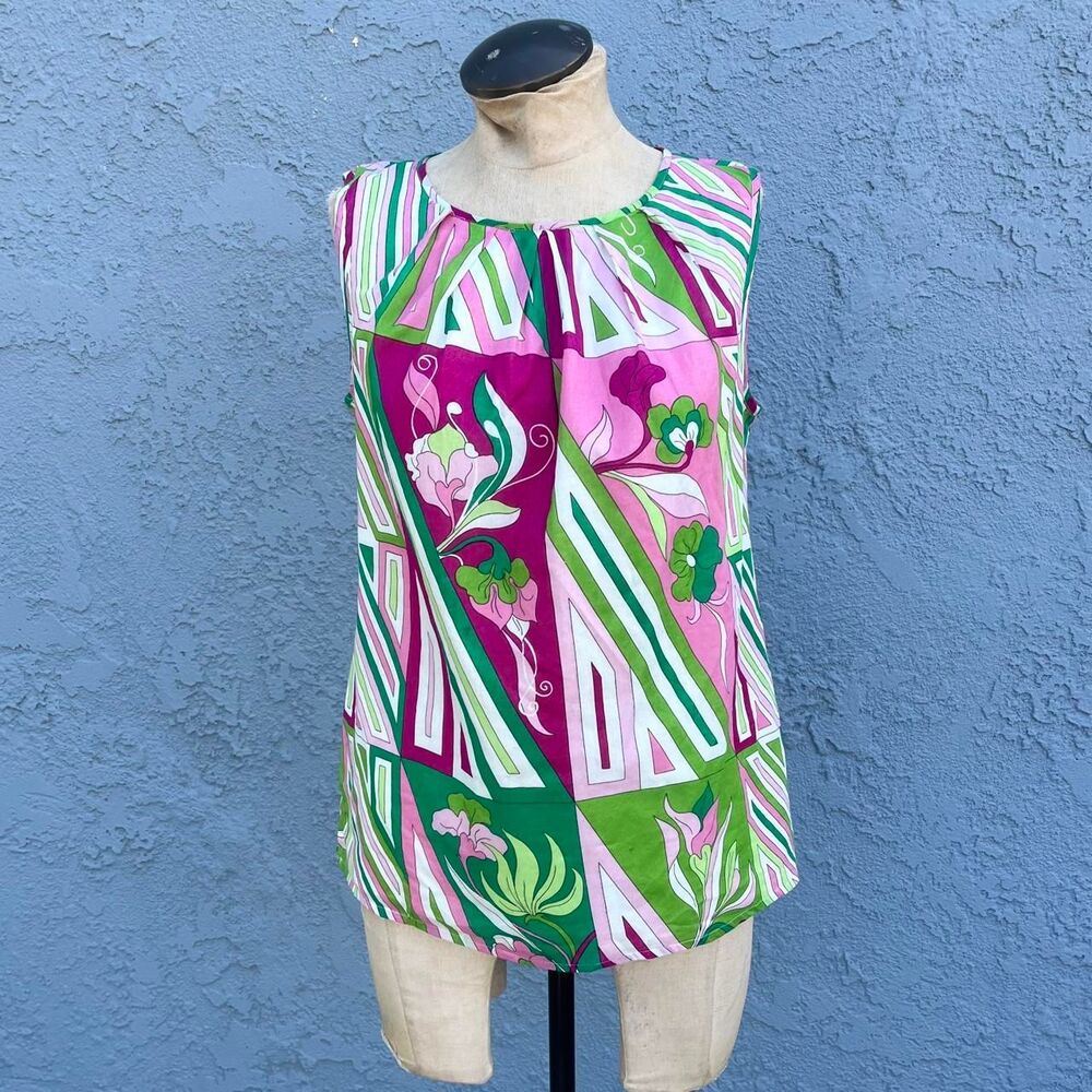 Psychedelic top Funky print in Size 8 petite Talbots Groovy